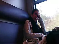 Egy kurva Savannah oldal azt gondolta, hogy karrierje végén befekteti megtakarításaikat ingatlanvásárlásra. A háziasszony nagyon elégedett volt a tengerparton található luxus villa árával, csak befejezte szórakoztatta, tudva az eredeti árát olyan gyorsan a kártyaeladásokból. Az egyetlen dolog, ami a babával nem mondható el, hogy hamarosan nudista strandot telepítenek a kerítés mögé, a csupasz szárú és kolbászos férfi az ablakon át merítve lógott. De ebben az időben kell lennie, az egykori pornó színésznő ne