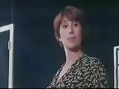 A fiatal, apa baszik izmos, édes lány harisnya kibaszott vad sok különböző pózok.