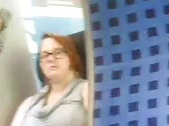 Vicces lények, hogy elkapják a szemed, lédús Mellek pózol az Ön számára. Kiváló fizikai forma, vonzó néz őrült ő csak varázslatos. leszbisex Az egész videó, ő lesz lenyűgözte simogatni a mellét, papilla, panaszkodik halkan elégedetten magukat. A csúcs az öröm, akkor elterjedt a lábam, varázslatos, majd elkezdi megérinteni a punci finom magad.