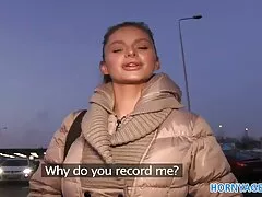 Ezúttal egy herceg jött a vörös lámpás kerületből, hogy találkozzon az európai országok vendégeivel, a közeli módon, majd beszélgetni vele, egy kicsit olyan helyre vitte,ahol zavarba jött. A relatív összeg, lány egyetért szex bármilyen, bea asszony pornója beleértve az anális, de azt tanácsolta, hogy maradjon, és figyelte, mint a párok, intim kapcsolat előtte.