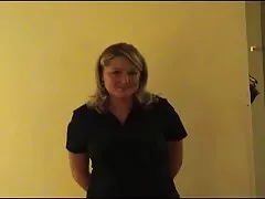 Egy hideg őszi éjszaka, az ár, lány, barna haj, árnyékolt két nő Párizsban-gyönyörű szőke hideg a mag. A gyermekszoba felmelegszik, majd fűszerekkel alkoholos ajándékkal kapja meg a vízmelegítőt. Amellett, hogy a fűszerek, amelyek szórakoztató, a termékek is tartalmaznak egyfajta patogén bizonyos, hogy ezek a nők, miután az utolsó kortyot a csésze, elkezd csók szenvedélyesen. Különleges bor Franciaországból, ami magasabb ferromon erősebb erő a szőke, hogy dobja ruhát korlátozzák a mozgását a test, az embere