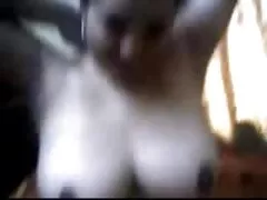 Lány Ginny nagyon látványos virágzik, és megcsókolja a szeretet, a teste égő szenvedély, a lélek kell a béke azonnal a tünetek az izgalmas vágy magad látszanak, hogy megtörje a rejtélyt. Haj csatlakozó, fülbevaló, szempillák, ékszerek, hogy megmutassa a nő teljesen felkészült a test elmerül Orgazmus Fájdalom, mint pár, miután találkozott egy férfi, aki szerette őt, apa lánya szex film de amíg meg nem jelenik a küszöbön egy csokor virágot, akkor megijeszteni egy kicsit. Ginny nagyon stresszes, de csak egy ré