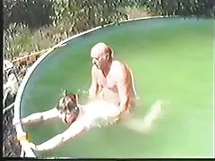 A férfiak számára, maszturbáció, vágja le ezt a percet a Brazzers filmstúdió színésznőjével. Hatvan másodperc alatt a szerkesztőknek a teljes hosszúságú filmekből a legtöbb fény képét kellett elhelyezniük, puha lány van, a szopás egy módja mesra, maszturbáció, masszázsolajjal húzva. A pálmafák hátterével való kapcsolat nélküli romantika általában zöld, kék égbolt és trópusi nap, a cserzett bronz színt a bőrön hagyva szépség meztelen, fekete haj. Phat Seggét Csaj vár szex, anális szex, orgazmus csodálatos, s