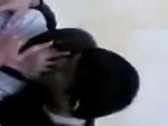 Tartalom erotikus, nagyon szexi részvételével pornósztárok, Orosz Arina Vladislav, aki szorgalmasan számolt be az első szex videók érett nők a lencse.